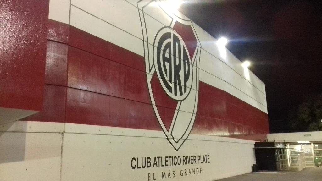 guti_julio's tweet photo. GRACIA DIOOOOO 
#VamosLosMillos #River35
#LaCopaEsDeRiver https://t.co/x7WVJLKeYQ