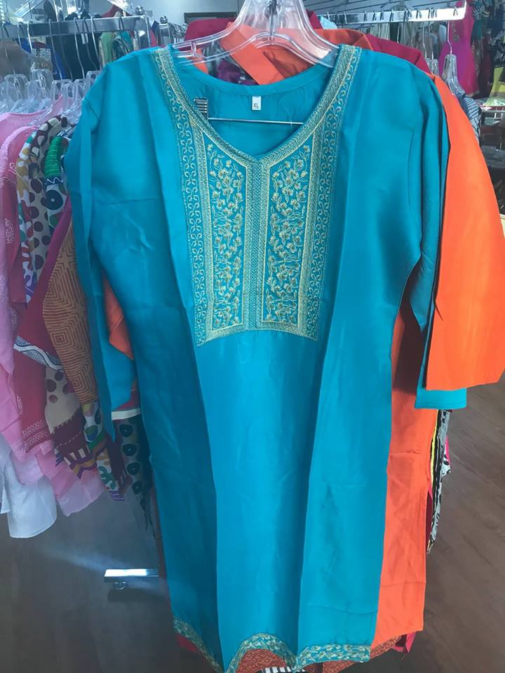 KiranGro's tweet photo. bangles, bindis, kurtis &amp; leggings just in..! in store exclusives only, grab them super fast!! &amp; as always, remember to 'gro'with style!! https://t.co/dJLKKQ9spu