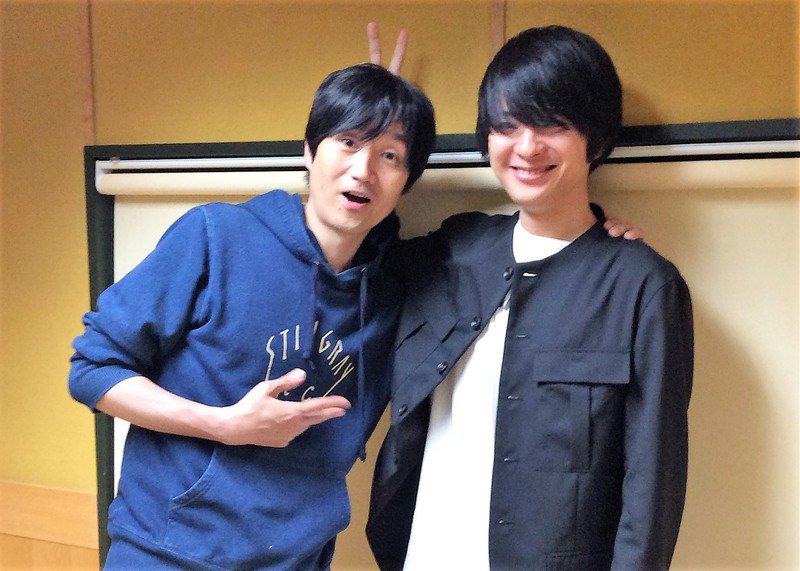 FM802 on Twitter: