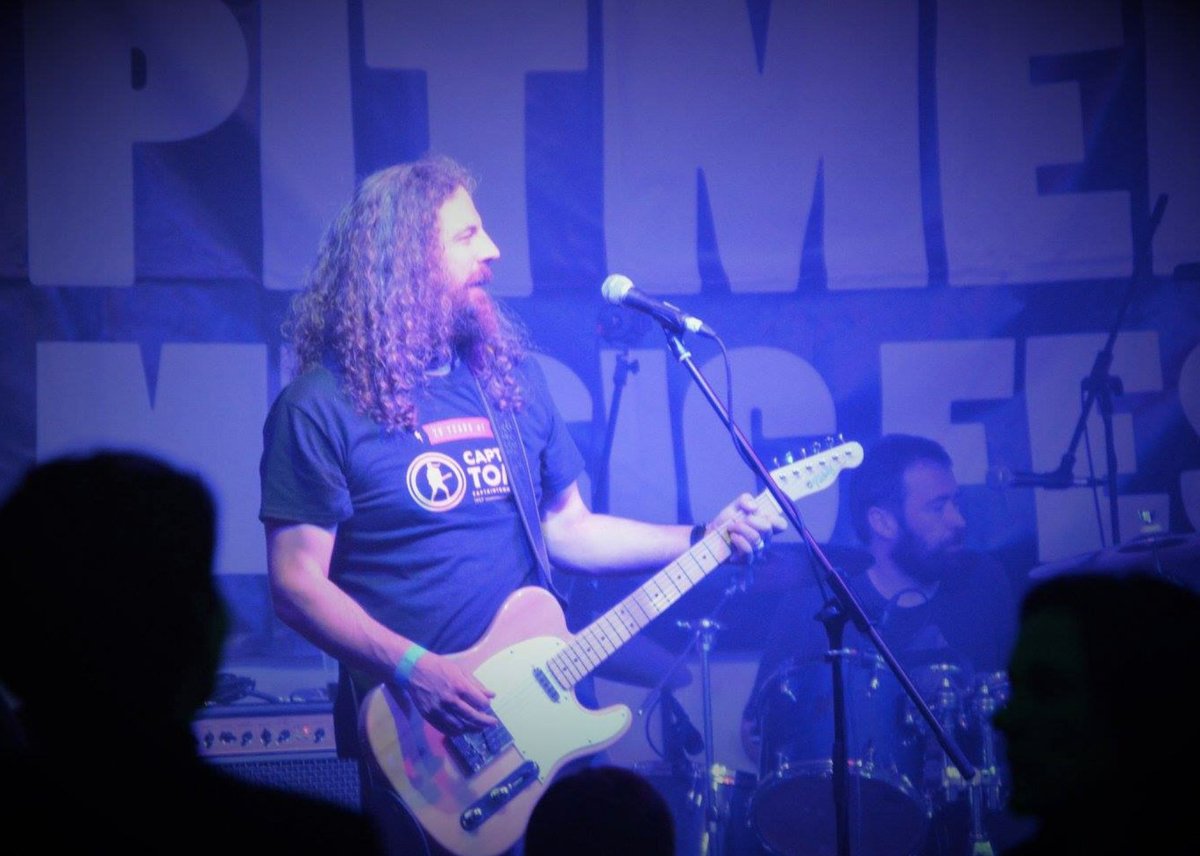 a_line_abz's tweet photo. Do you have a live music event or music festival planned for the summer months?
The team at A-Line are highly experienced in live event support and will ensure the equipment you are supplied is appropriate to your venue and requirements. #LiveMusic #EventSupport #Audiovisual https://t.co/FLtFyACyxw