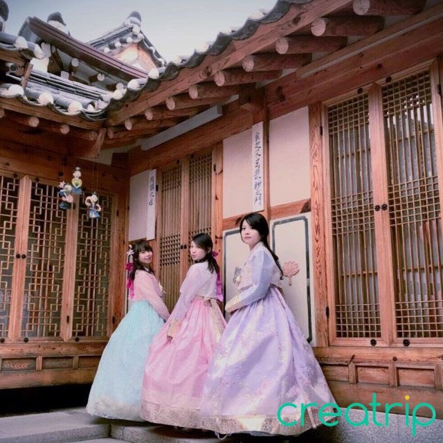 stitch_pololo's tweet photo. แนะนำร้านเช่าชุดฮันบก 
ร้าน"Princess Hanbok"
ราคาเช่าเริ่มต้น10,000วอน มีชุดทั้งแบบธรรมดาและแบบหรูหรา มีทั้งชุดของผู้หญิง,ผู้ชาย รวมถึงชุดฮันบกของเด็กด้วย
ไปเกาหลีกับเพื่อนเช่าชุดมาถ่ายรูปกัน

พิเศษ!ถ้าสมัครสมาชิกในเว็บนี้ จะได้รับส่วนลด10%ด้วย https://t.co/pkoDzSIeMG https://t.co/z44tvlCxS2