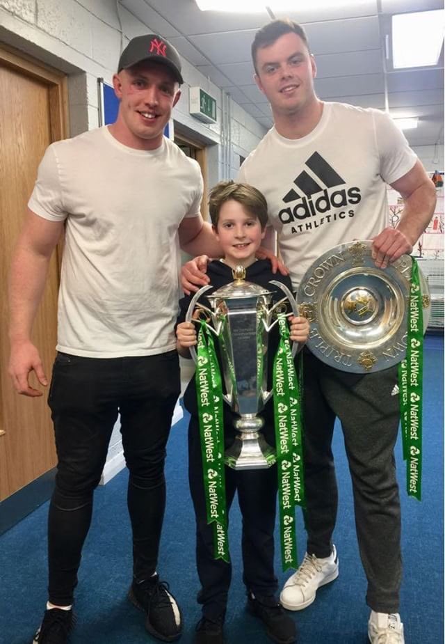 Very grateful to <a href="/DanLeafy94/">Dan Leavy</a> and James Ryan for calling to <a href="/stmcrugby/">St Michael's Rugby</a> yesterday and making this little man feel very special #RoleModels