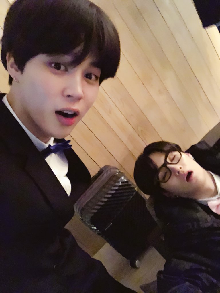 BTS_twt tweet picture