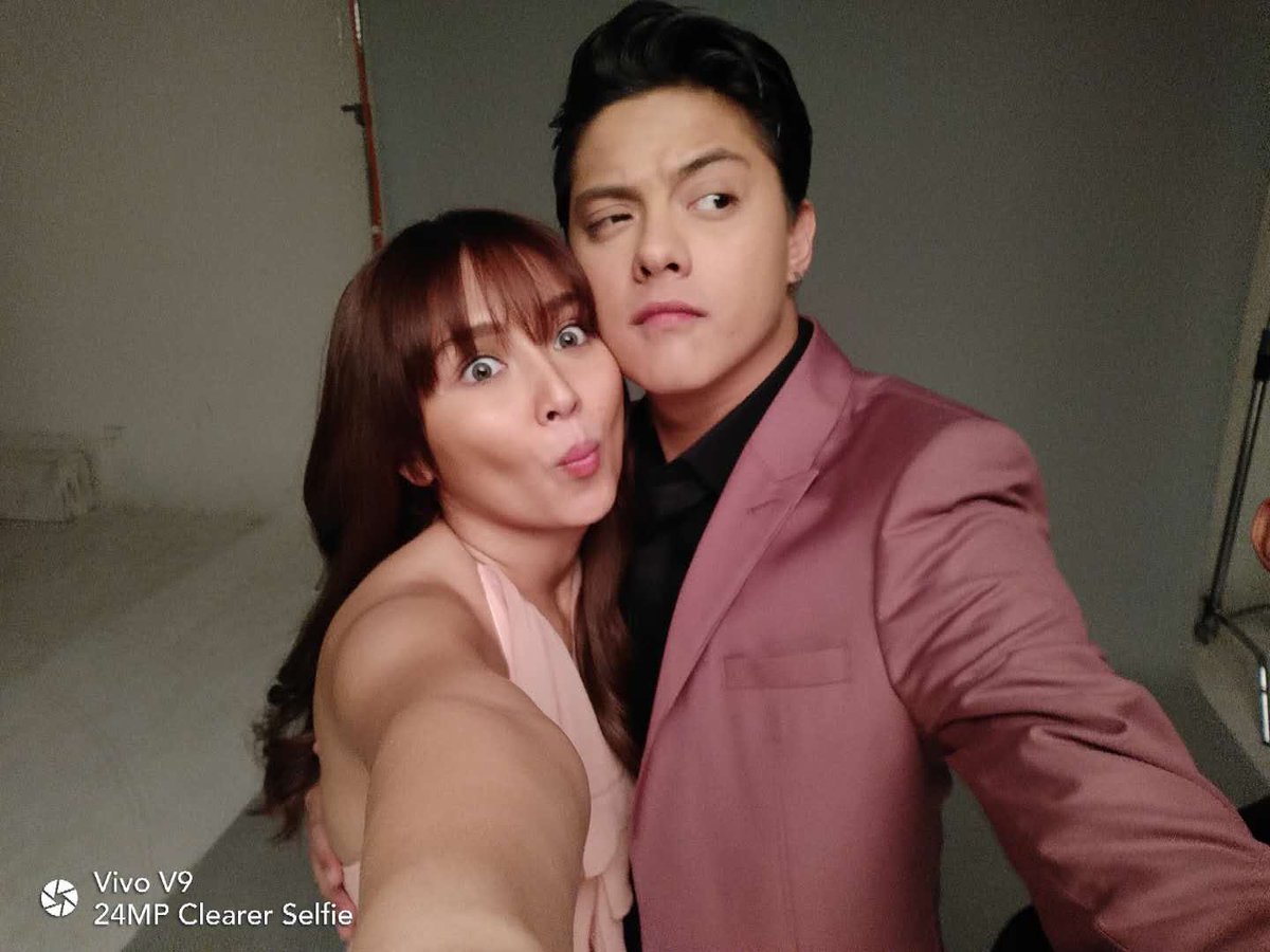 imdanielpadilla's tweet photo. Are you RED-y? #VivoV9VelvetRed https://t.co/N6tOKsO8wf