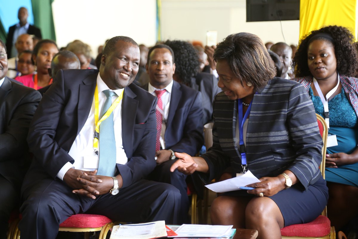 KituiCountyGovt's tweet photo. Governor @mamangilu converses with Mining CS @johnmunyes63 at the ongoing #KituiMineralsForum at the Kenya Forest Research Institute in Kitui town
#KituiMinerals @KTNNews @Wathenzau @MusyiFM @MbaituFM @UKenyatta @skmusyoka @Environment_Ke @JKisangau @K24Tv @citizentvkenya https://t.co/Qp0w5nqN7o