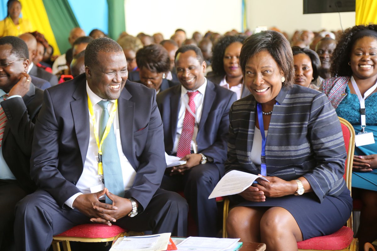 KituiCountyGovt's tweet photo. Governor @mamangilu converses with Mining CS @johnmunyes63 at the ongoing #KituiMineralsForum at the Kenya Forest Research Institute in Kitui town
#KituiMinerals @KTNNews @Wathenzau @MusyiFM @MbaituFM @UKenyatta @skmusyoka @Environment_Ke @JKisangau @K24Tv @citizentvkenya https://t.co/Qp0w5nqN7o
