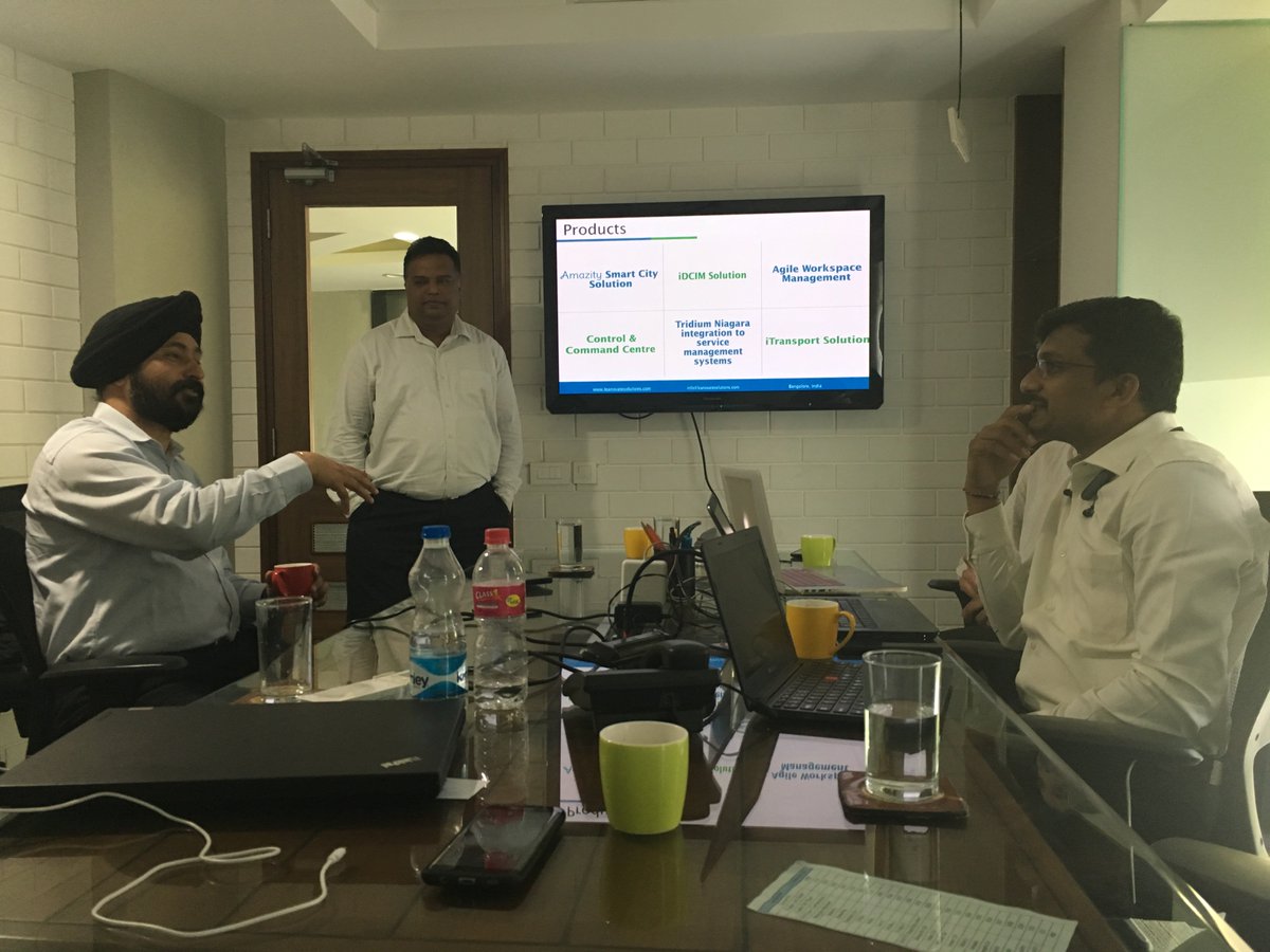 leanovatesol's tweet photo. Showcasing @LeanovateSol's #smartsolutions to reduce operational costs this afternoon in a discussion with @ServiceNow #IoT #LoRa #servicemanagement #digitaltransformation #LoRaWAN #smartcities #DCIM #futurefacilities #datacenters https://t.co/rQtaqaTxD2