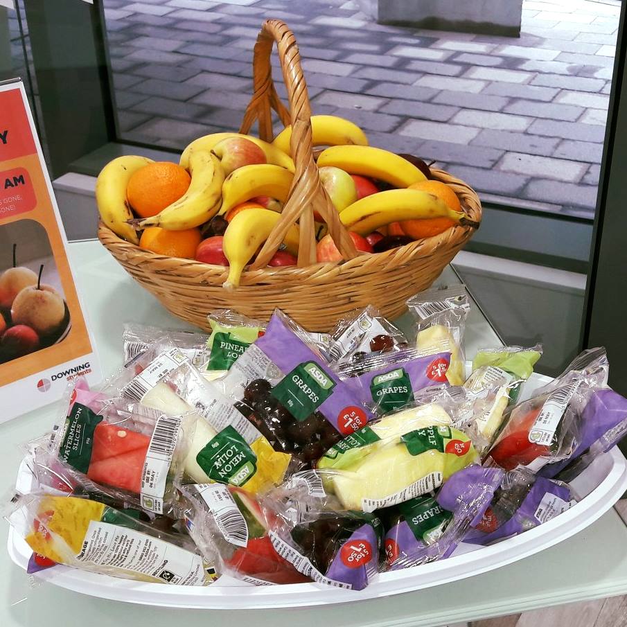 DowningNewc's tweet photo. *FRESH FRUIT FRIDAY* Visit Reception today for some free fruit to kick-start your weekend the healthy way! 🍌 https://t.co/mUSE2G7sq9