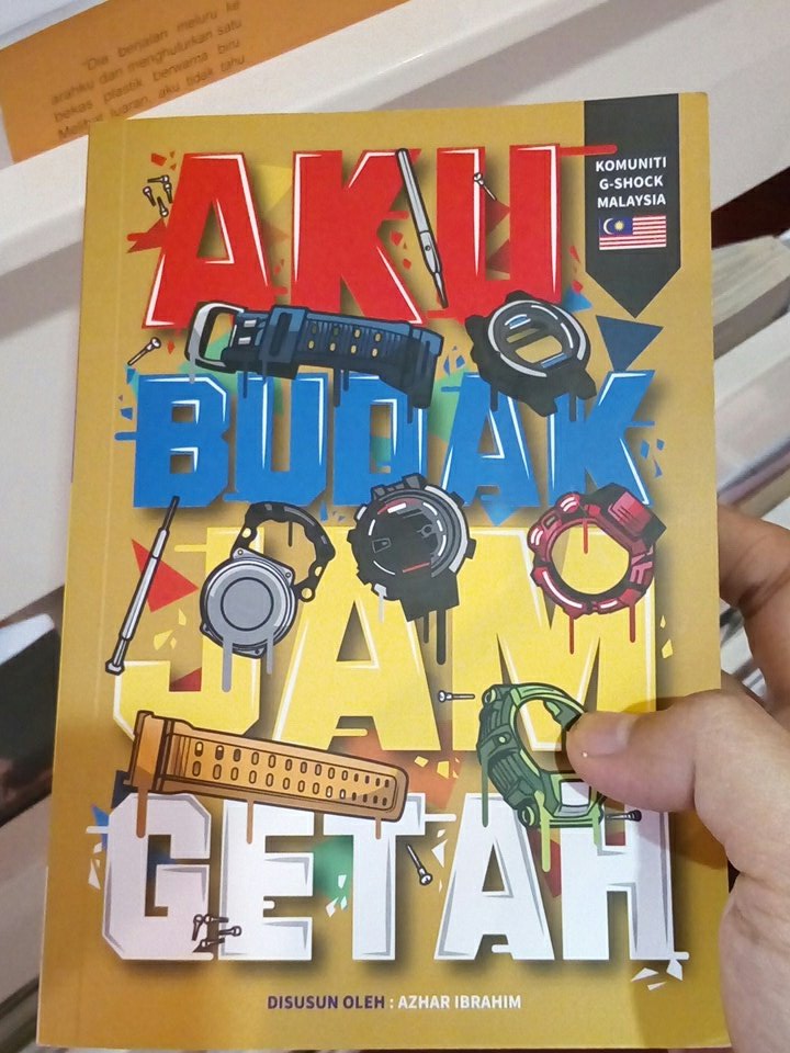 ai_square's tweet photo. Sementara berbaki 3 hari lagi #PBAKL2018 #KLIBF2018 di PWTC, dapatkan himpunan 43 cerpen #TentangKudaTua dan buat peminat jam #GShock, buku #AkuBudakJamGetah di reruai #LIGA bernombor 4071, dewan Aras 4.
Kalau nak tanda tangan, cari saya di ruang #RehatDanBaca di luar dewan. https://t.co/3JaJ09ieaZ