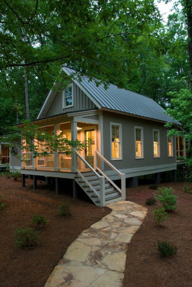 ShandongQuality's tweet photo. Prefabricated tiny house with two bedrooms. #HouseHunters  #HouseHuntersInternational #HouseofLords  #house #house #construction #ConstructionJobs  #ConstructionAngels #prefabhouse   https://t.co/o6jjQpkV2c https://t.co/muOyUwgzGj