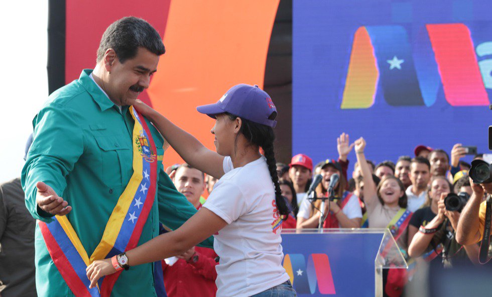 VTVcanal8's tweet photo. Delcy Rodríguez invitó a los jóvenes a incorporarse en la Red de Cripto Mineros https://t.co/avbt0aAIKT #PetroJuventudYFuturo https://t.co/IX9nTapZ41