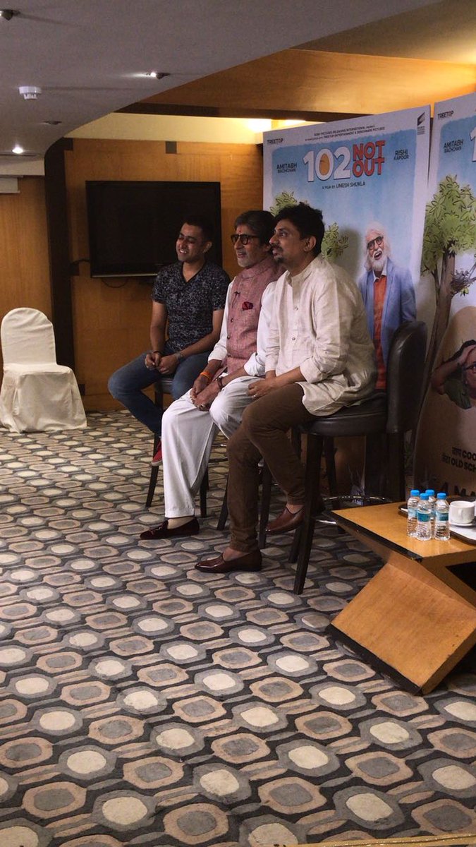SonyPicsIndia's tweet photo. Yo! Thank you for all the love and support yesterday for #102NotOutLiveWithABRK event! #102NotOut in cinemas now, book tickets here - https://t.co/gow0Y0uewX
@SrBachchan @chintskap @umeshkshukla @JimitTrivedi06 @saregamaglobal https://t.co/7yhvw5vUlQ