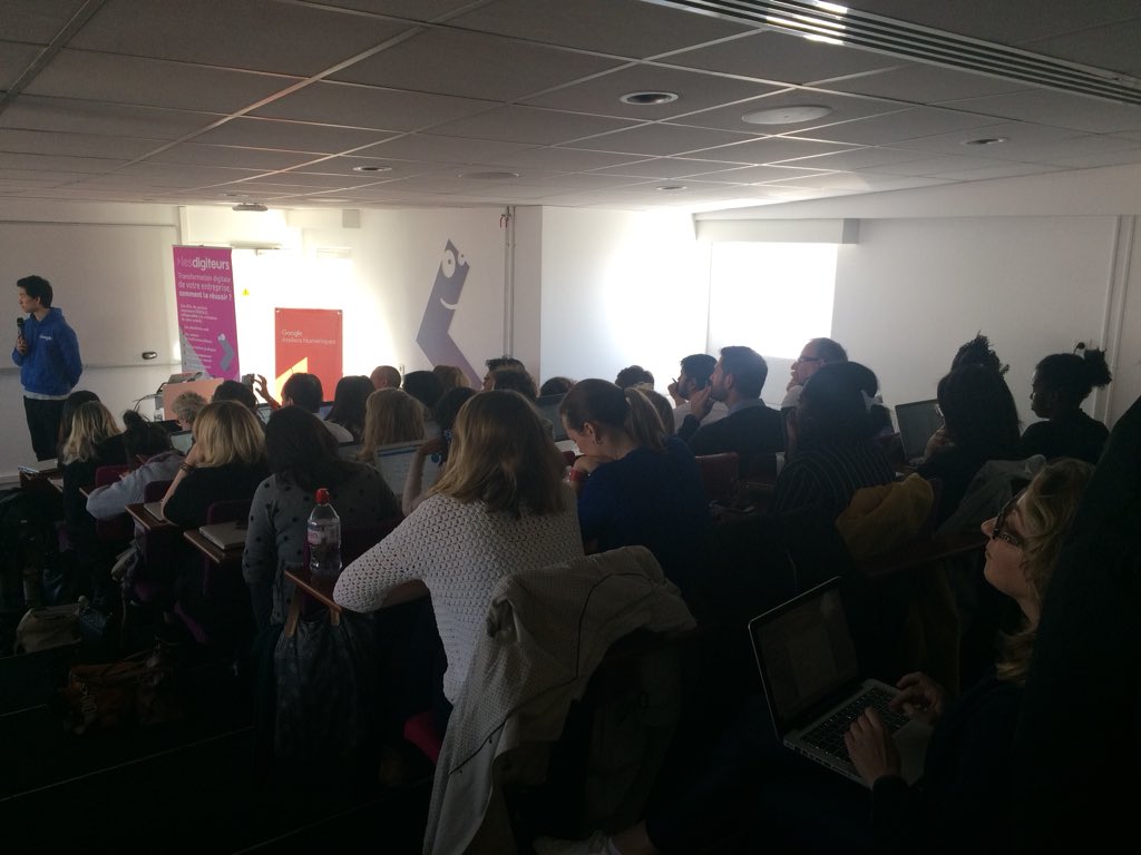 vallevysback's tweet photo. 3ème jour d’ateliers Google au showroom @lesdigiteurs. Une fois encore très nombreux et satisfaits il semble. Vivement septembre...
https://t.co/SQITRvYKoa https://t.co/4Fy5KYKKph