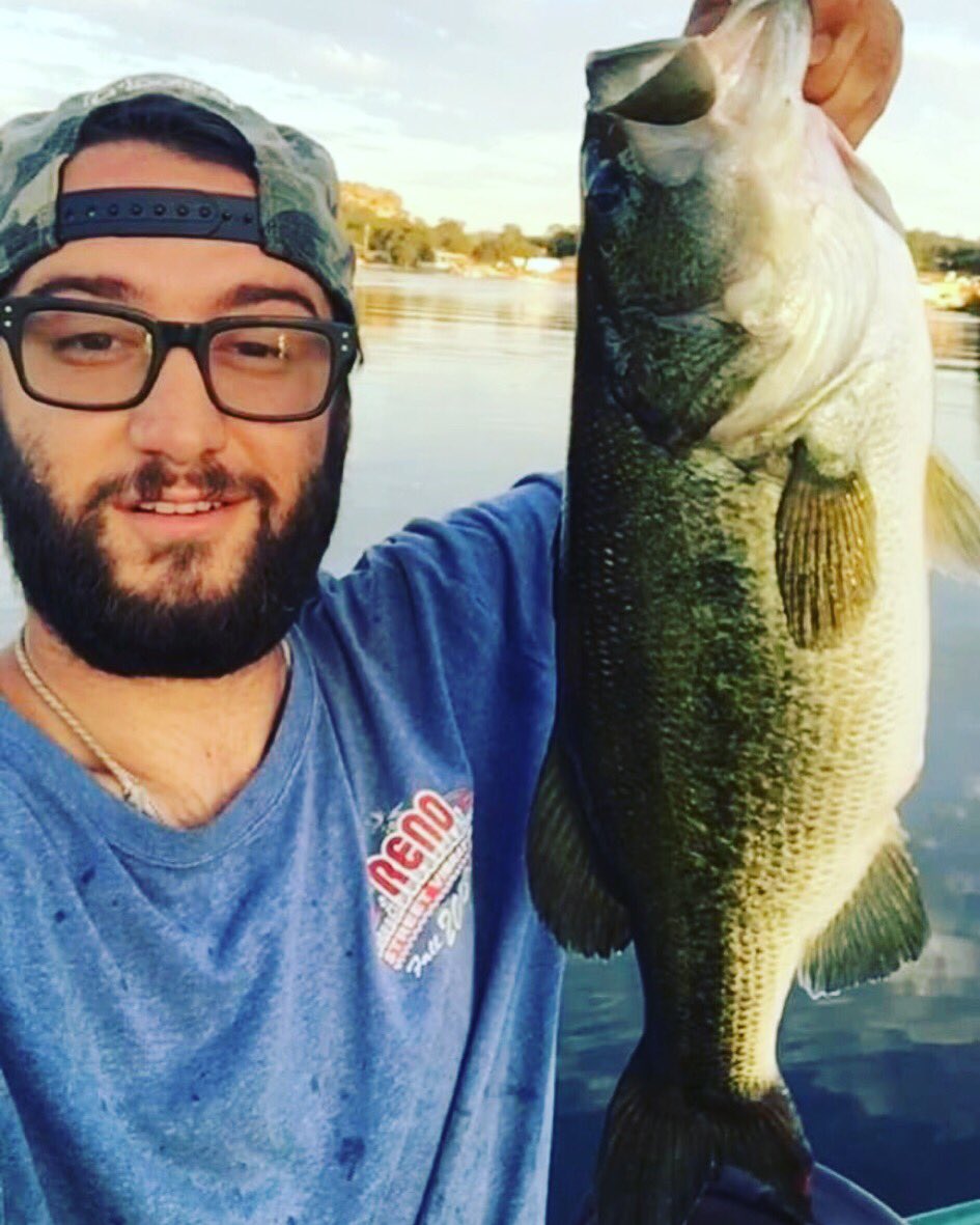 OceanBangers's tweet photo. Fat boy of the day! Who else loves it when a butter ball slams your rod?! 
.
Wet a line! https://t.co/sHyMCXd4Ga