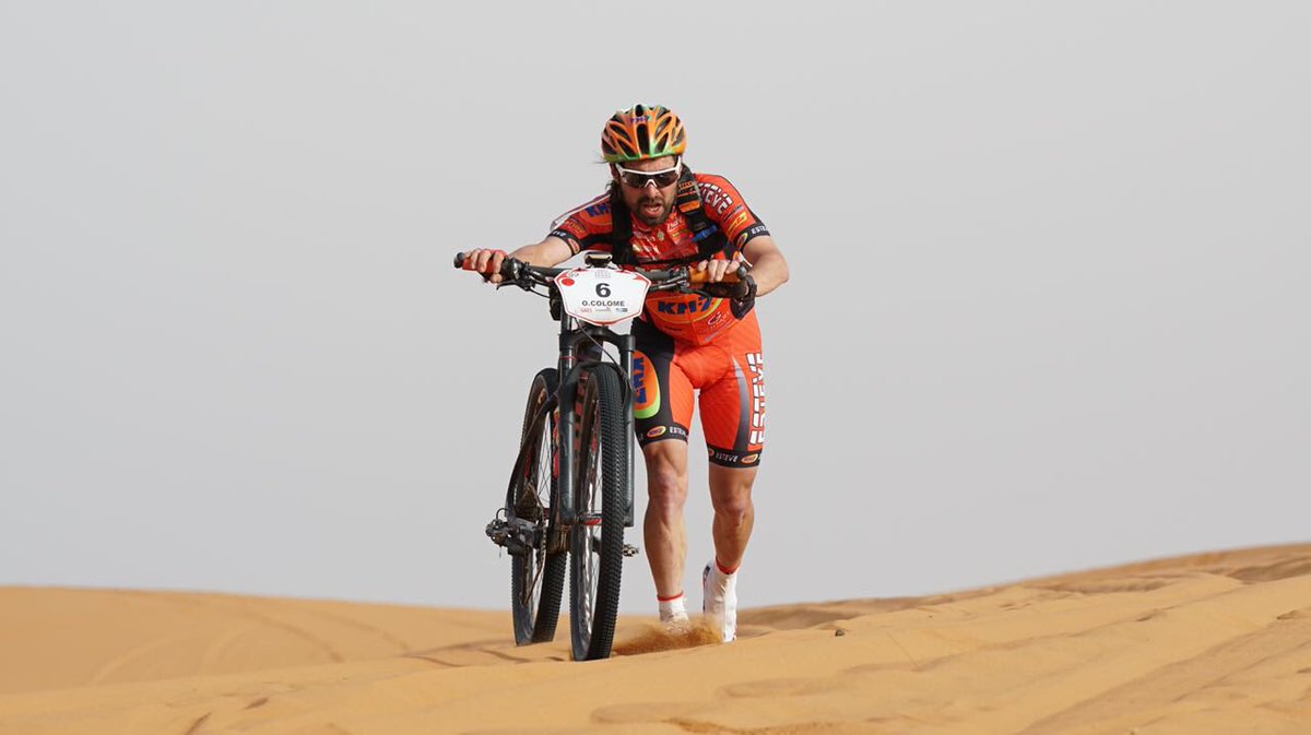 KH7_Sport's tweet photo. Últimos #79km de la @TitanDesert hoy. el equipo #estevekh7 deberá luchar para mantener su liderazgo en equipos y #annaramirez intentará acortar tiempos con la líder #ramonagabriel #suerte #vamostitanes #titandesert2018 https://t.co/wrQBOLwzl3