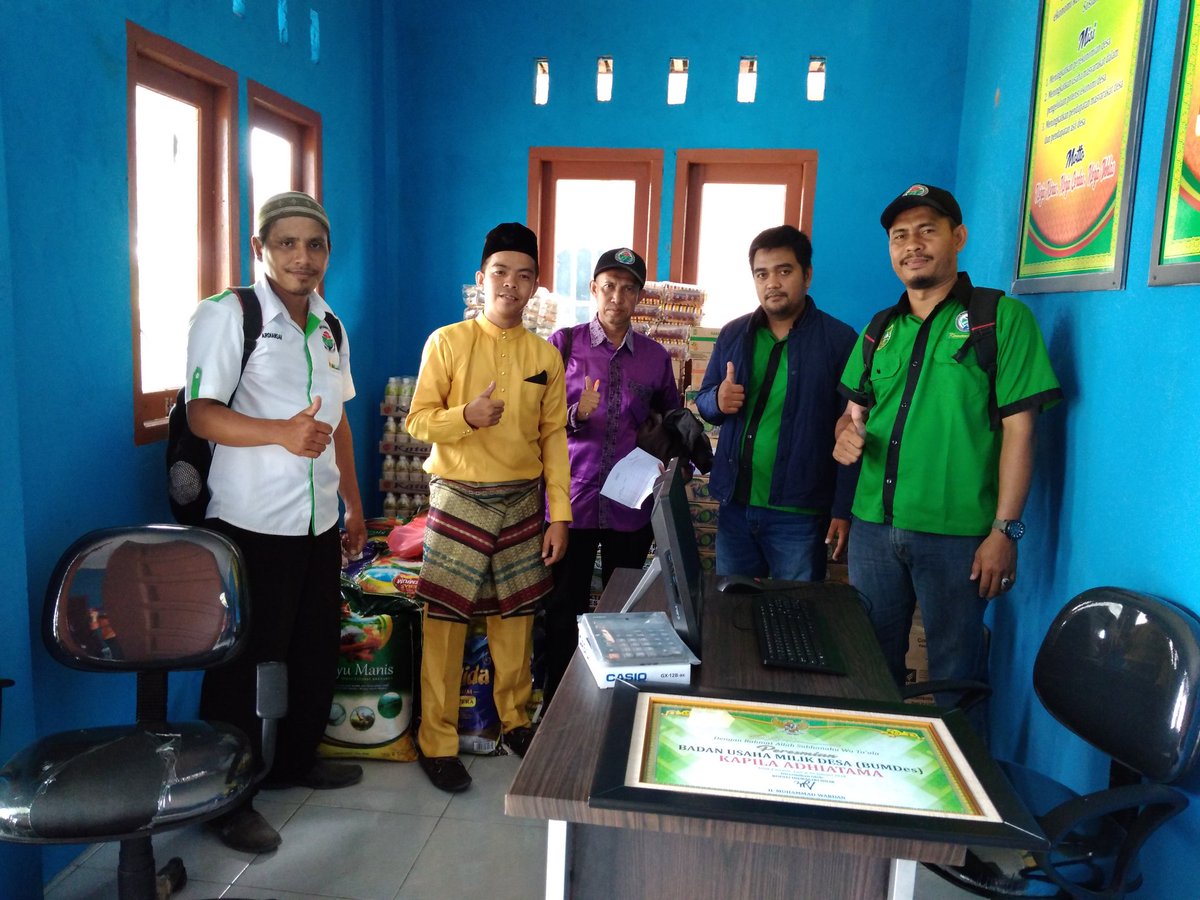 Sabri15729384's tweet photo. Unit usaha BUMDesa desa Teluk Pantaian

#TerimaKasihPLD
#TPPIRiau
#TPPIIndragiriHilir
@jokowi
@EkoSandjojo
@taufikmadjid71
@DodiShawana
@adi_turyanto https://t.co/7aMufXCIDi