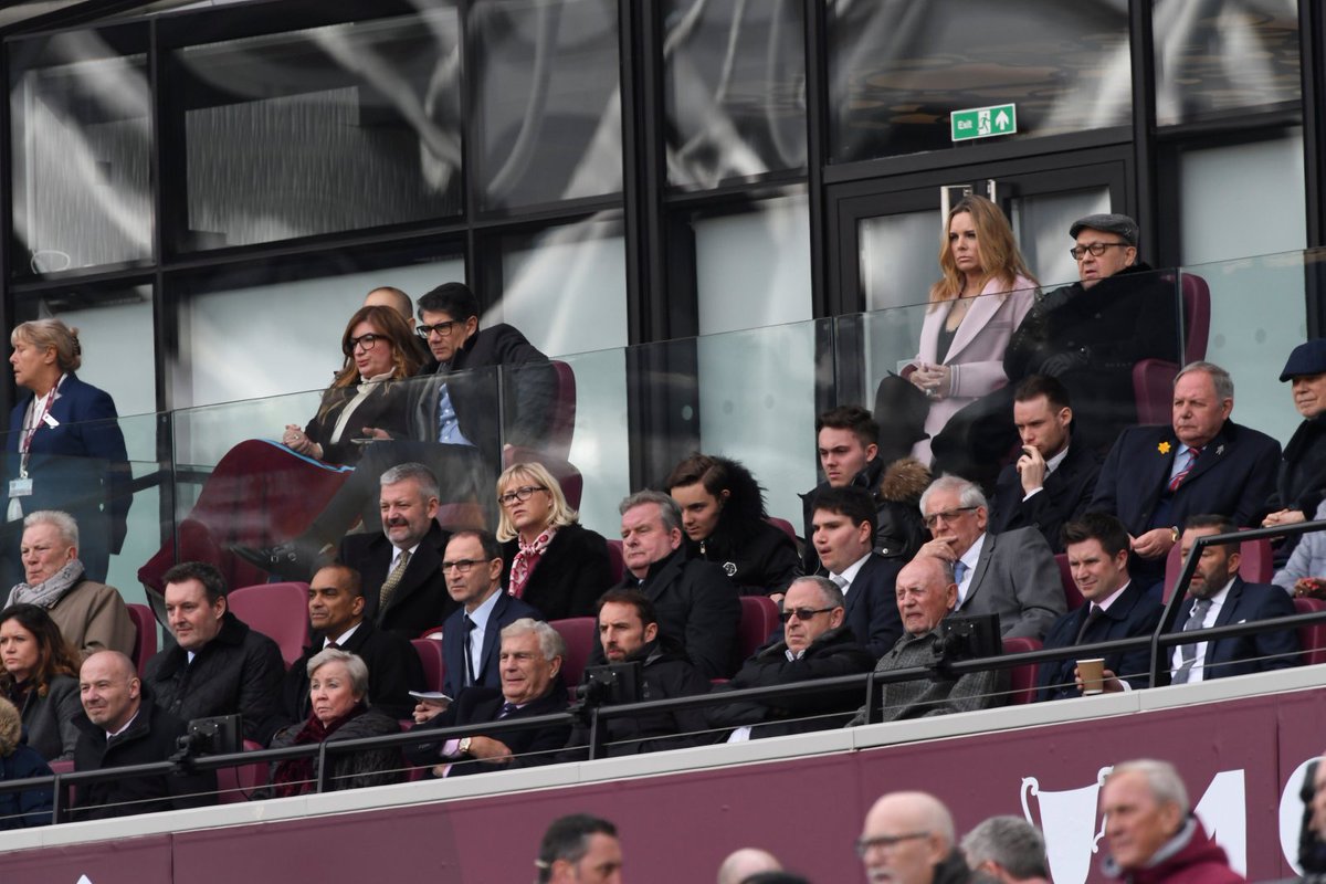 US billionaire interested in purchasing West Ham #WHUFC foreverwestham.com/2018/05/blog-t…