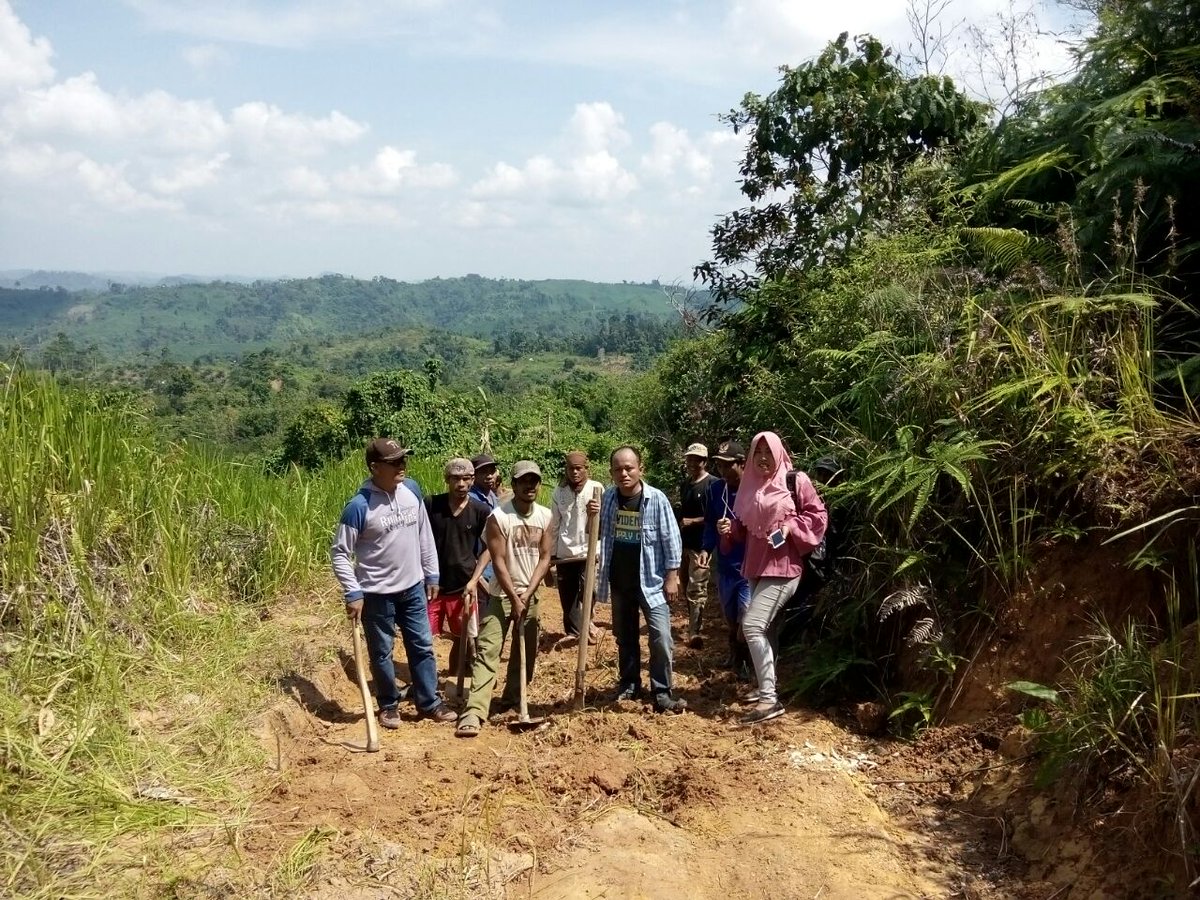 DianaDi58376782's tweet photo. #TerimakasihPLD 
#ManfaatDanaDesa 
#TPPIBengkulu 
#TPPIKaur 
@jokowi 
@EkoSandjojo 
@taufikmadjid71 
@fachrilabalado 
@anwsanusi 
@tppi_p3mdbkl 
@ https://t.co/QcScVCZje3