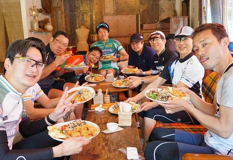 c_c_iidaya's tweet photo. TORIDE１周鯉のぼりサイクリングのランチは“hako cafe”さんでビュッフェ🍴
久しぶりのhako cafeランチはとても美味しかった😋
欲張って全部乗せしちゃったww
#茨城
#取手市
#戸頭
#hakocafe
#美味しい
#ビュッフェ
#ランチ
#lunch
#ほどよく絶妙とりで 
#サイクリング
#cycling
#cyclist 
#鯉のぼり https://t.co/gGo8k6NmuH