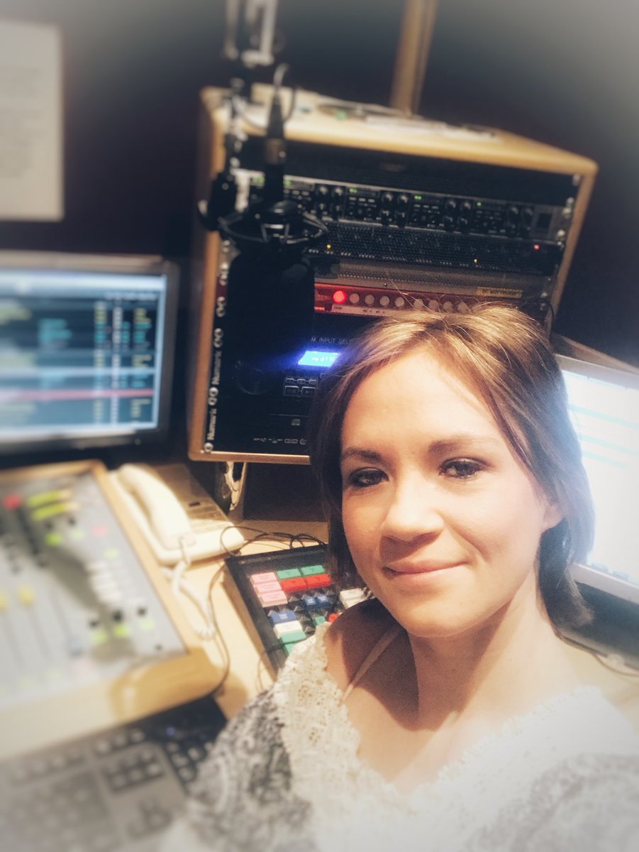 Claire Weatherley (clairesvegkitch) Twitter