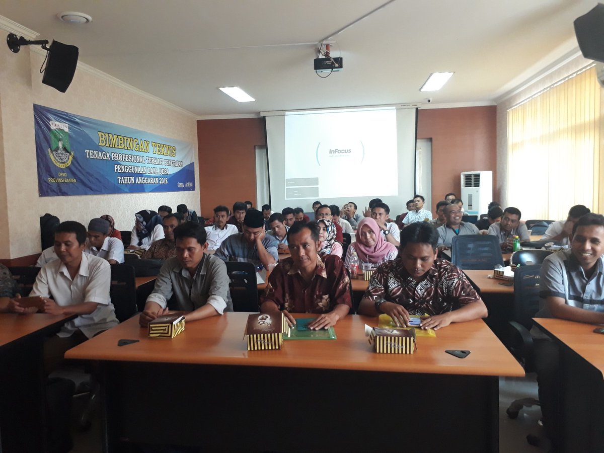 usepdadang72's tweet photo. #TerimaKasihPLD pendampinganmu dari ujung desa membangun Indonesia
#TPPIbanten 
@jokowi 
@EkoSandjojo 
@anwsanusi 
@taufikmadjid71 
@fachrilabalado 
@Dwirahm54473578 https://t.co/0rCpzQne89