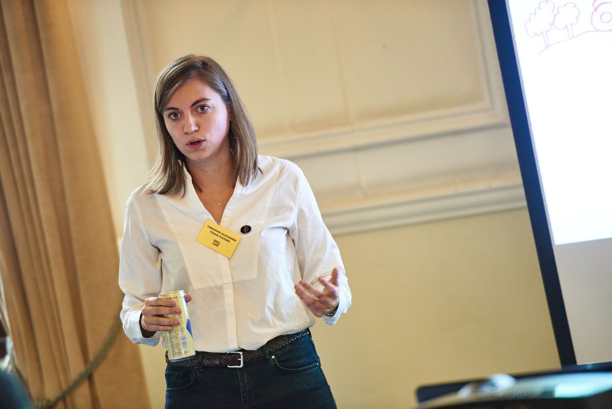 breadjamfest's tweet photo. Theadora Alexandar founder of @youngfoodiesuk gave an excellent presentation at #breadandjam2017! https://t.co/J8dzQlUN9a