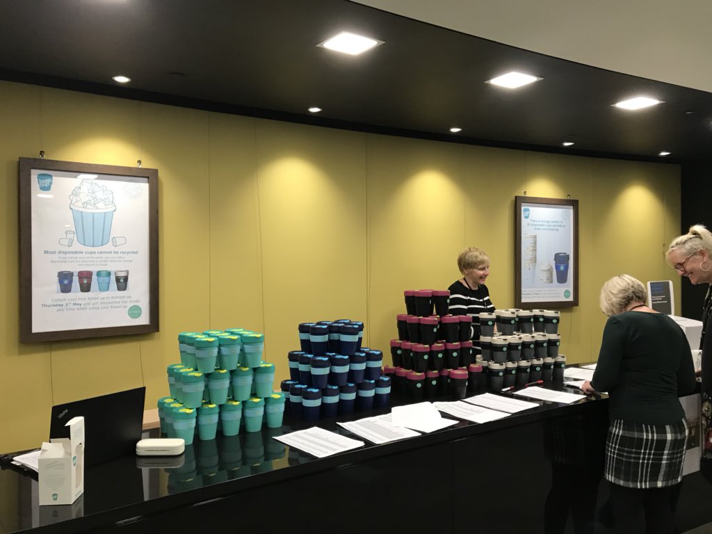 Refresh1FC's tweet image. The big keepcup give away at Refresh. Down with disposables