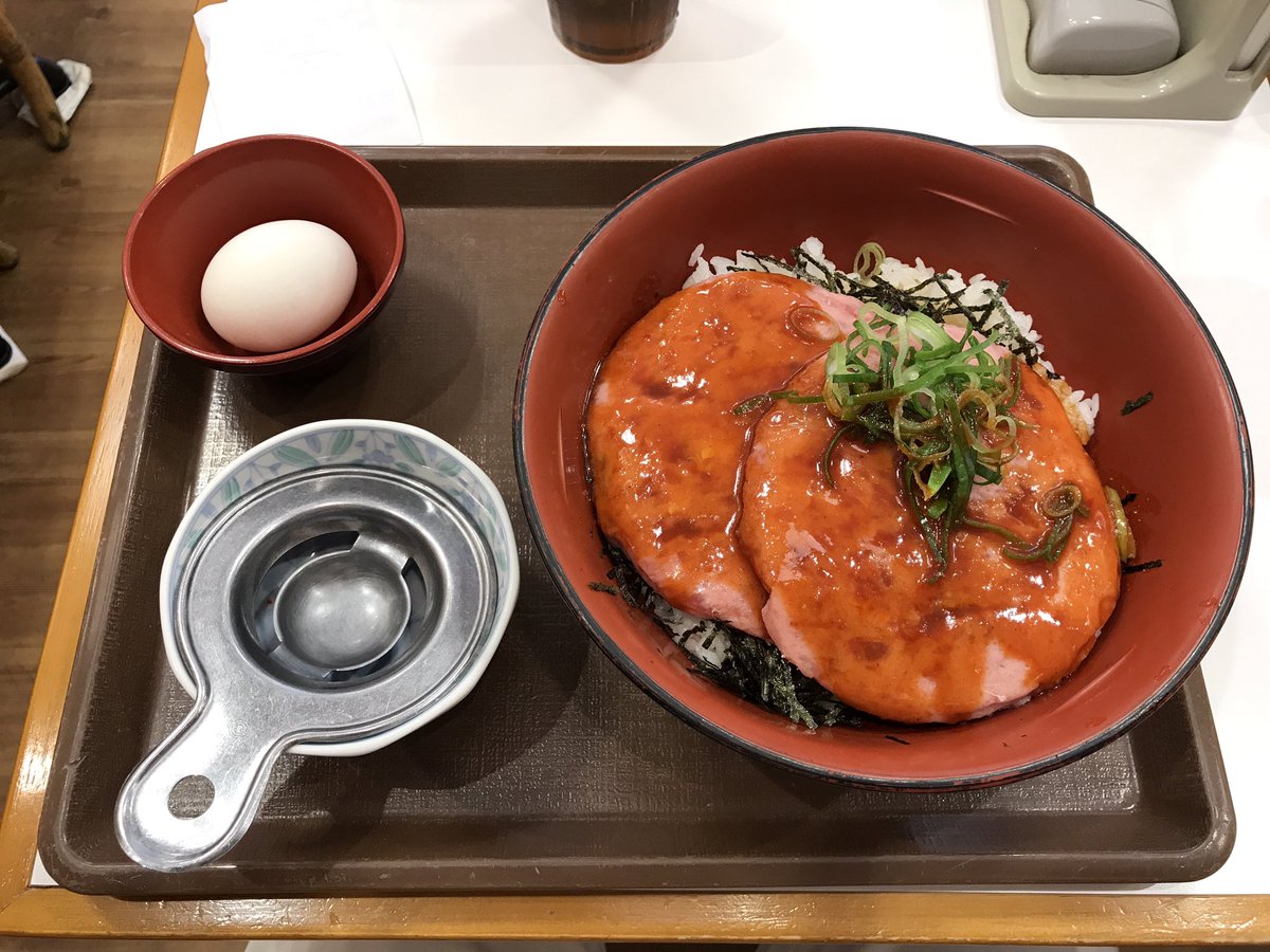 りんね Sur Twitter 今日の朝食のすき家のまぐろユッケ丼特盛 Gwに入ってからもう3回もこれ食ってるw お世辞にも見た目は美味しそうとは言えないけど 味は気に入ってる 半分はそのまま食べてユッケのタレを味わい 残りの半分は卵と醤油をかけて食べると味の変化 りんね Sur Twitter 今日の朝食のすき家のまぐろユッケ丼特盛 Gwに入ってからもう3回もこれ食ってるw お世辞にも見た目は美味しそうとは言えないけど 味は気に入ってる 半分はそのまま食べてユッケのタレを味わい 残りの半分は卵と醤油をかけて食べると味の変化