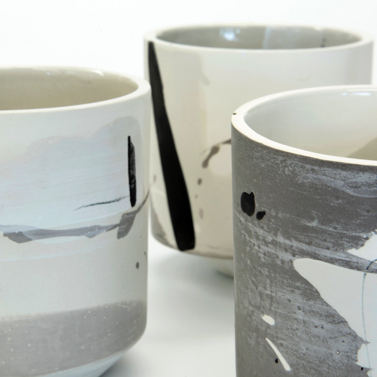SueHerdman1's tweet photo. Which 5 rising stars in the world of #ceramics feature on this list? https://t.co/cS4TcNWSl3 #art #craft #design https://t.co/ymDu0PXiUs