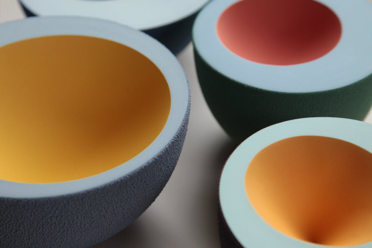 SueHerdman1's tweet photo. Which 5 rising stars in the world of #ceramics feature on this list? https://t.co/cS4TcNWSl3 #art #craft #design https://t.co/ymDu0PXiUs