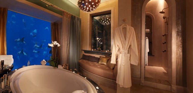 FayersBM's tweet photo. FFF:
This luxury underwater bathroom is located in Dubai on a manmade island called Palm Jumeriah in a luxurious hotel called Atlantis. This is the only place in the world where you can enjoy a bath whilst watching Manta Rays cruising past!https://t.co/GDeNOrBdVp #fridayfact https://t.co/iJXHPVXhNE