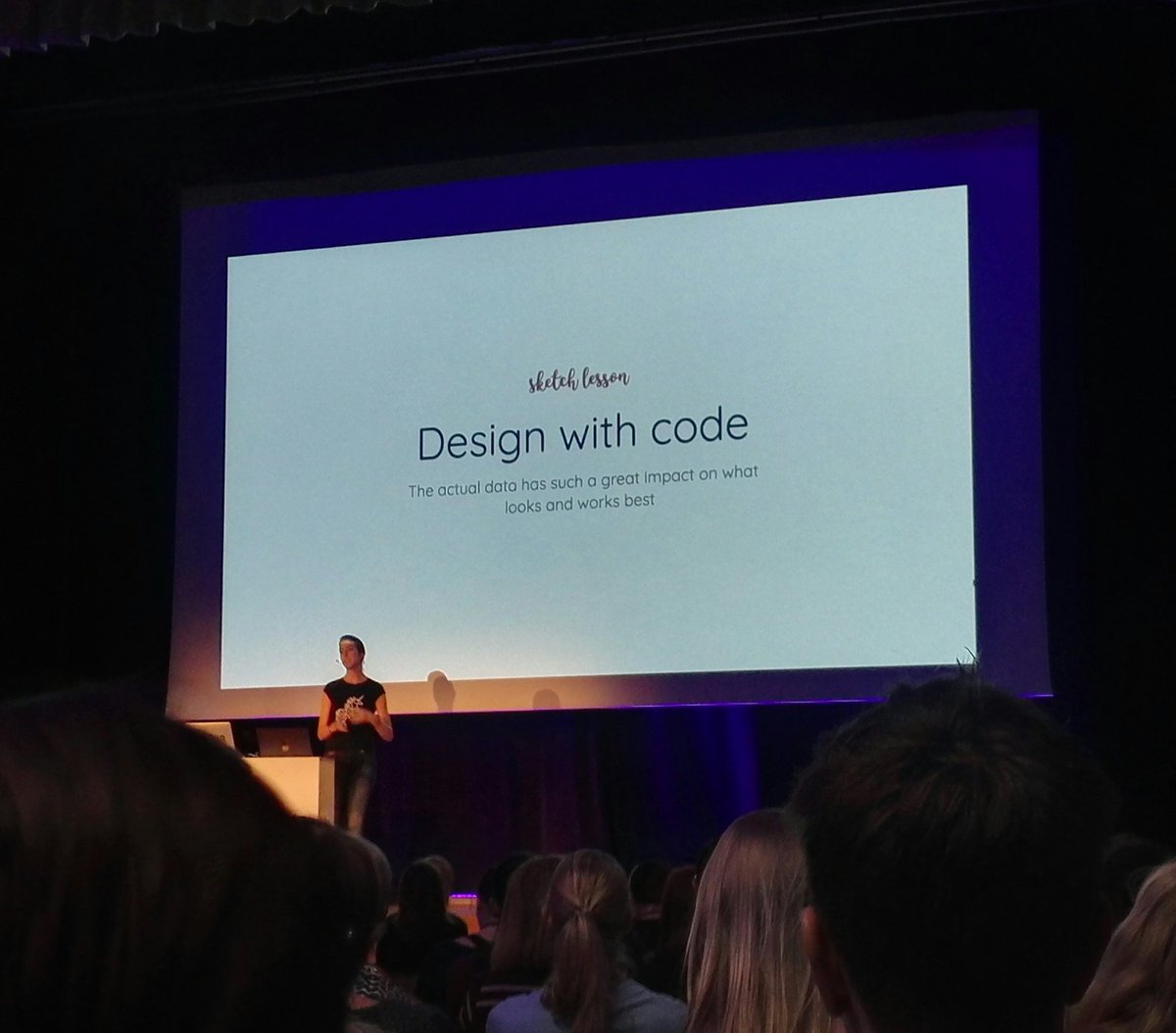 designclub_fi's tweet image. @NadiehBremer Lessons from  sketching data #VS18 #vizknowledge #aaltofestival #designclubfi