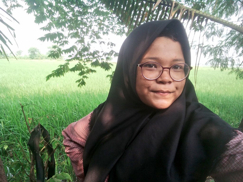 Eva_evaa92's tweet photo. Jagalah sawah ini dari orang2 yg suka ngerusakin buat bikin perum 🙏😞 https://t.co/hpEhvNKY3y