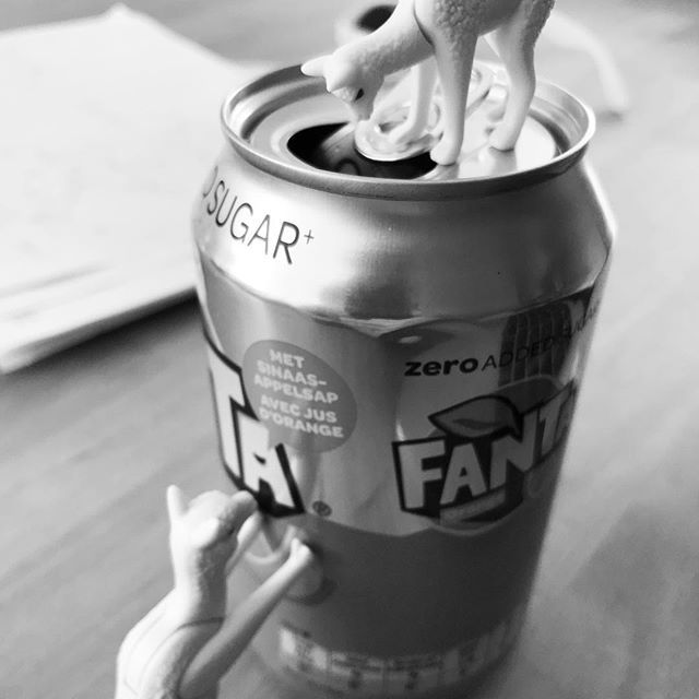 SeenD's tweet image. Thirsty annimers. #refreshme ift.tt/2jrT1Qt