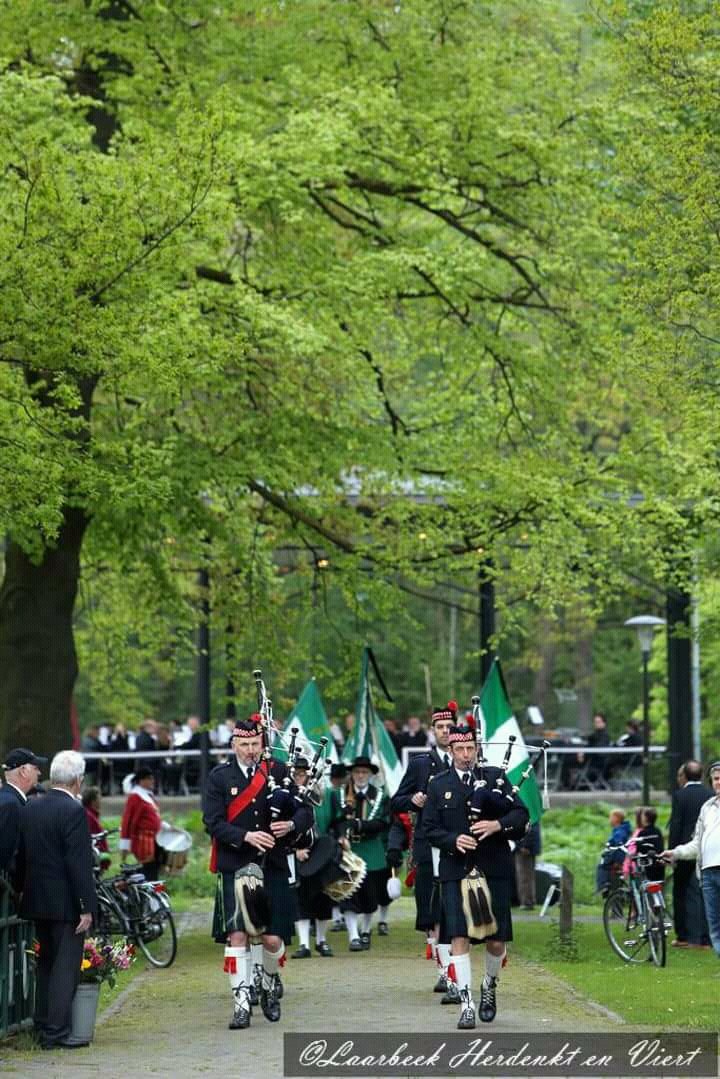 18:45u #Dodenherdenking Laarbeek muziektuin #BeekEnDonk en net voor 20u #oorlogsmonument langs gemeentehuis |na de herdenking vertrekt Runningteam een naar #Wageningen om het #bevrijdingsvuur te halen 🇳🇱