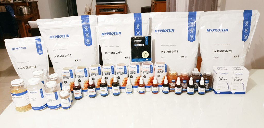 EvoDesgn's tweet photo. Diète sèche une petite partie des complément et produits de mon alimentation journalière.
#myprotein #FlavDrop #AromeNaturel #FatBinder #absorbeurDeGraisse #InstantOats #AvoineInstantanée #bcaa #SuperOmega3 #VitamineC #DailyVitamins #MySyrup #sugarfree #Sauce @MyproteinFR https://t.co/wrFdNRmHcm