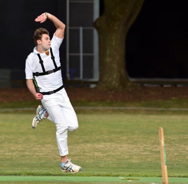 CovID2018's tweet photo. FMP - Spine Align - The Complete Analysis and Injury Prevention Kit for Bowlers. #reshapingid #reshapingproduct #degreeshow18 #covid18 #designgraduate #sport #designstudent #cricket #render #coventryuniversity #productdesign https://t.co/RH9XEeRaSb