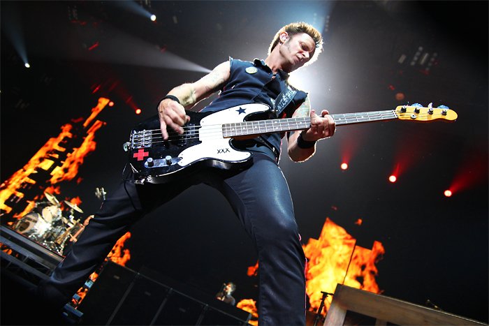 Happy Birthday \Mike Dirnt\
Band: Green Day
Age: 46 