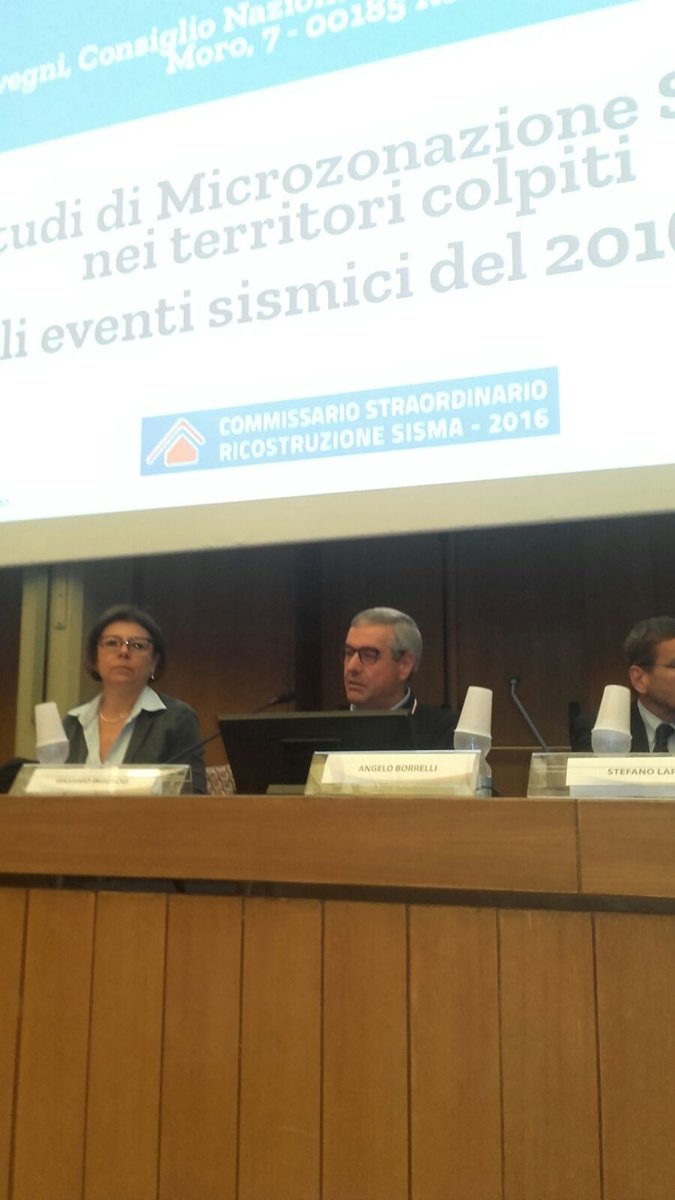 CNRsocial_'s tweet photo. Studi di #microzonazionesismica nei territori colpiti dagli eventi sismici del 2016-2017, giornata di presentazione delle attività svolte dal #CentroMS del #Cnr a supporto delle zone colpite dal #sisma. L'intervento di Angelo Borrelli, Capo @DPCgov https://t.co/5HcVudYmQ8 https://t.co/6vlNtSNAyI
