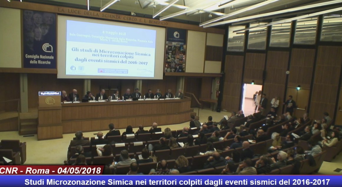 CNRsocial_'s tweet photo. Studi di #microzonazionesismica nei territori colpiti dagli eventi sismici del 2016-2017, giornata di presentazione delle attività svolte dal #CentroMS del #Cnr a supporto delle zone colpite dal #sisma. L'intervento di Angelo Borrelli, Capo @DPCgov https://t.co/5HcVudYmQ8 https://t.co/6vlNtSNAyI