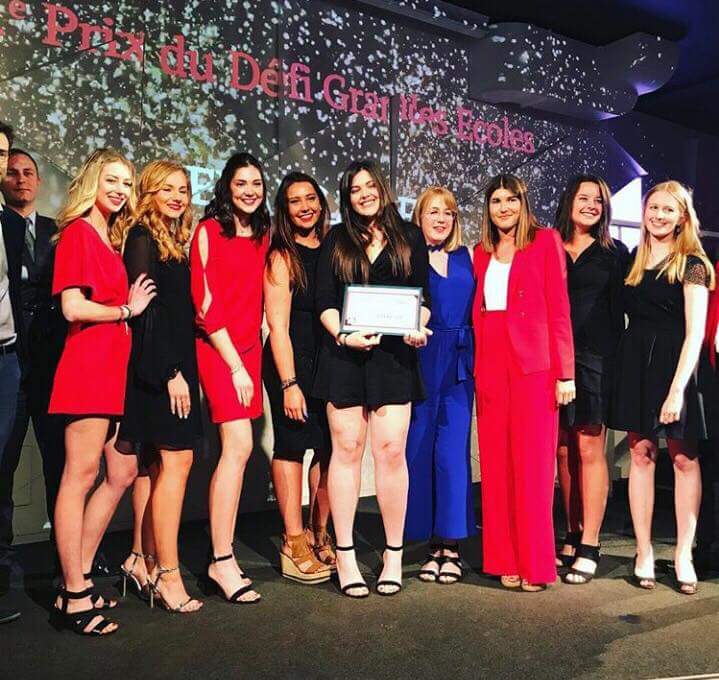 Un grand merci à tous ceux qui ont participé à la victoire des Lille's 10 ! Ce prix, c'est aussi le vôtre ! Un grand bravo à <a href="/ExpressIEPtlse/">Défi L'Express Tlse</a> et <a href="/NantesExpress/">Défi Express Nantes</a> qui complètent le podium, et aux autres équipes qui ont réalisé un super boulot pour représenter leur ville !