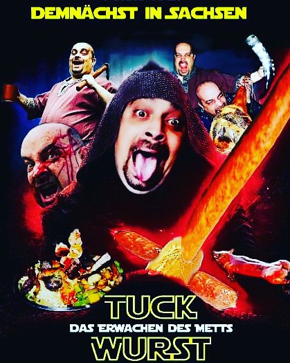 DerCrazyTuck's tweet photo. HAPPY STAR WARS DAY 😂🤣😂
MAY THE 4th BE WITH YOU 😋😊😋 #maythe4bewithyou #starwarsday  #starwars #parody #comedy #fun #funny #jedi #movie #lol #crazy #lachen #wurst #mett #actors #skywalker #lustig #nerds https://t.co/6Z0C2PlVEb