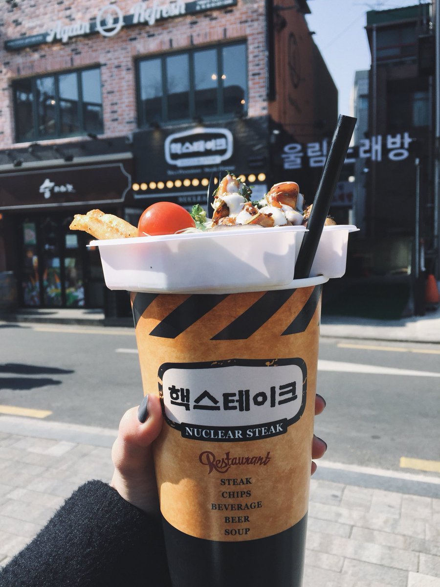 nnpescape's tweet photo. Nuclear Steak (Yeonnam-dong) 
มีหลายสาขา ชอบ chicken steak มากกกก มาทีไรต้องกินทุกครั้ง
Hongik uni exit3
 #รีวิวเกาหลี https://t.co/wJEBChmBsQ
