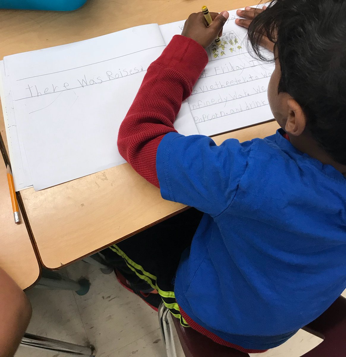 MsThiya21's tweet image. May the fourth be with you! @NorthBendale @LC3_TDSB @tdsb #writingsamples #grade1 #StarWars