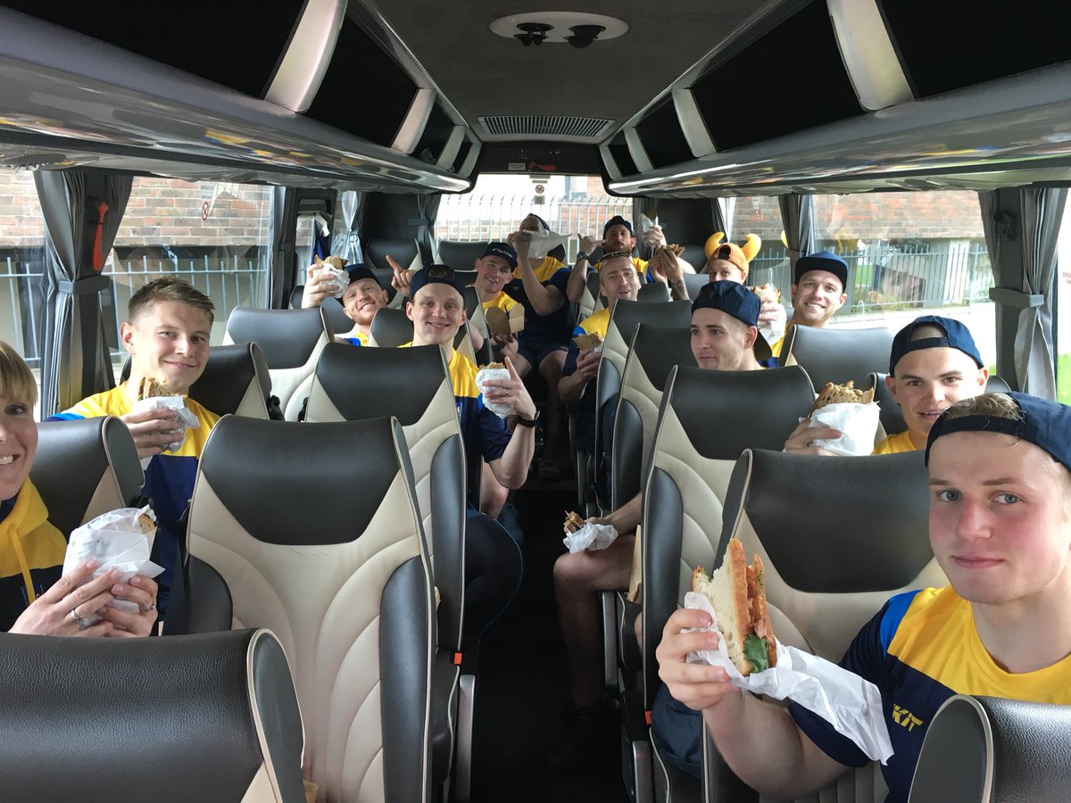 MasseyTuhaks's tweet photo. @rocketfoods thanks Andy &amp; Nicky for supplying @swedenrugby7s most amazing lunches as we refuel for the Kinsale 7s this weekend https://t.co/99rz6sBMgy