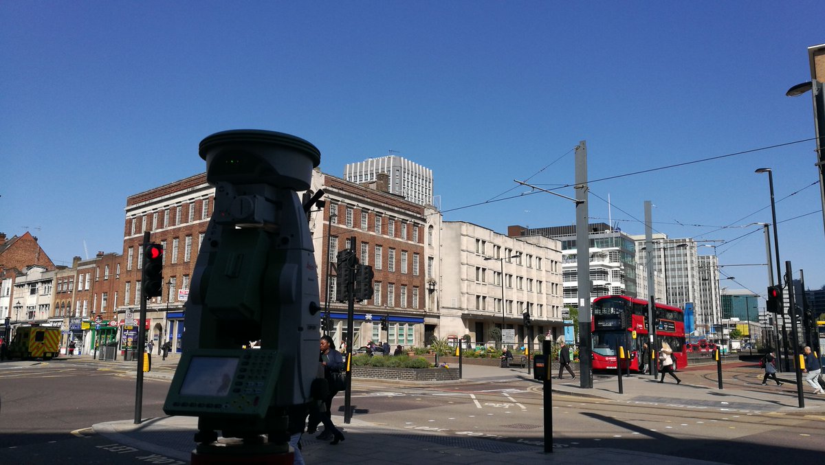 SterlingSurveys's tweet photo. A nod to my earlier career at #TPSConsult, part of the now deceased #Carillion. Couldn't resist measuring the window of my old office as a #verifiedview Here's to #Croydon, and it's continued growth. https://t.co/wJeNUfISSe