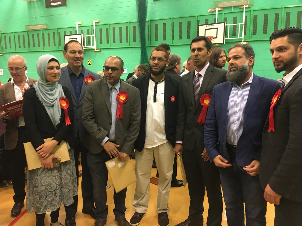 CllrLubna's tweet photo. Huge Congrats to @shahjee72 in Daneshouse and wonderful team who helped, @Shbana57 in Lanehead and especially her brilliant dad and @CllrRaja,with their fantastically organised campaign.Queensgate with @margeosprey and her esceptional team@IshtiaqMohammed.U should be very proud! https://t.co/zrUgb7XeUq
