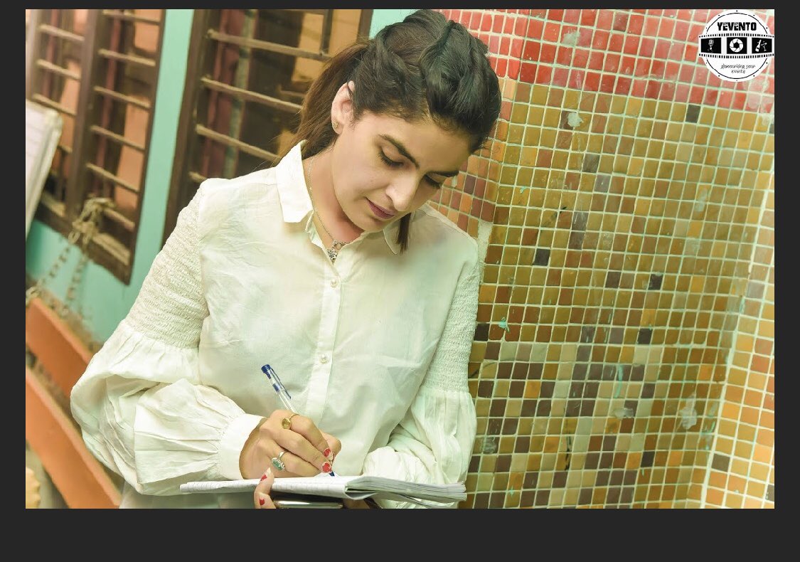 NehaShalini2's tweet photo. Neha Shalini dua is not only taking workshops about sex and personal hygiene it’s about the awareness of society how to make new India 🇮🇳 through new soch taking boys councilling about drugs and alcohol so many cases solved #SwachhBharat #SaveGirlInRealSense #BetiBachao https://t.co/IDxv9gcyTz