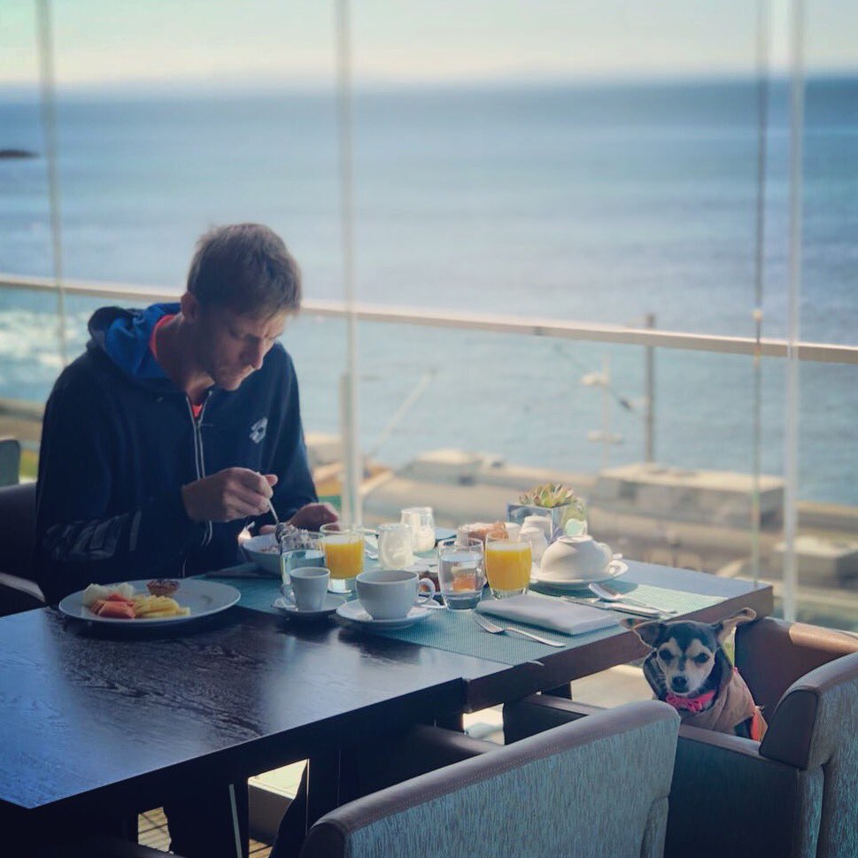 KAndersonATP's tweet image. I’ll miss this view in Estoril but it’s time for Kady and I to head to our next city: Madrid! ✈️ 

#LottoLifes #LottoSport #LifesforLiving #MyLifesforLiving #SS18