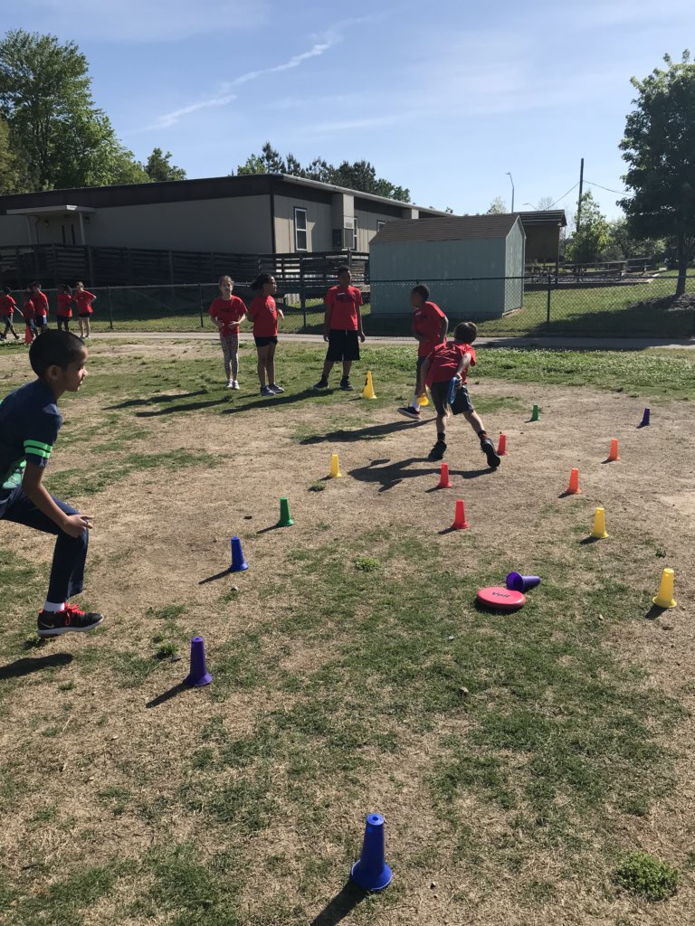 goughsclass's tweet photo. Field day!!!!!!!! #wearebriercreek https://t.co/63SlIxlJQm